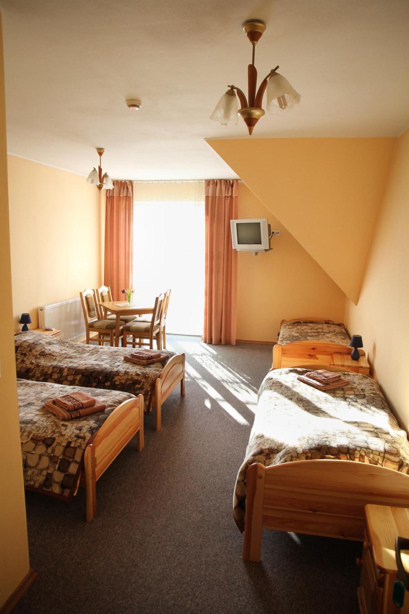 Hotel Pensjonat I Restauracja Nowak Łapsze Niżne Exterior foto